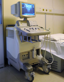 Good price Przenośny przenośny kolorowy system ultrasonograficzny Doppler CE / FDA z automatycznymi ramkami 256 w Internecie